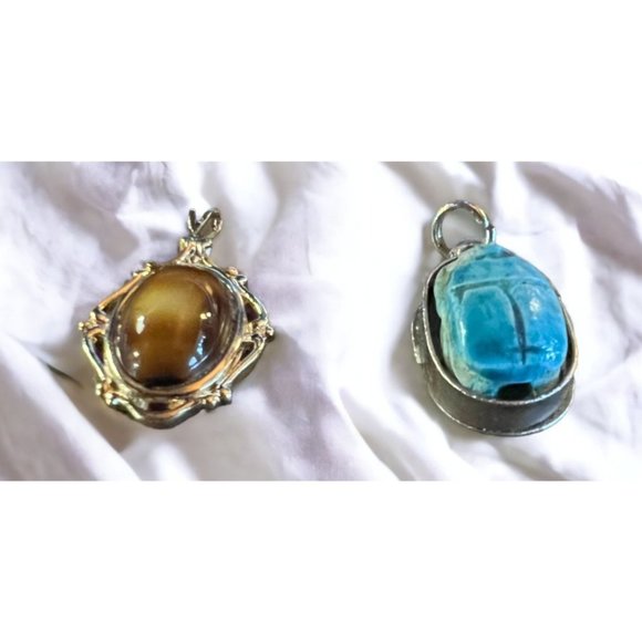 Vintage Gold Tone Faux Tiger Eye P Carson Pirie Scott Pendant - Picture 2 of 16